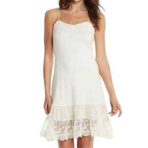 Matilda Jane "Spoonful of Sugar" Ivory Lace Mini Dress w/scallop detail Size M